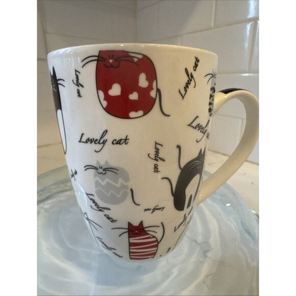 COLLECTIBLE 10 OZ MUG / "Lovely Cats" CATS PATTERN - Picture 10 of 12